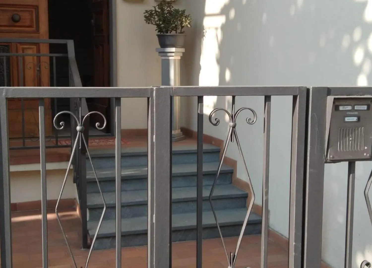 Casa La Magnolia Apartment Prato